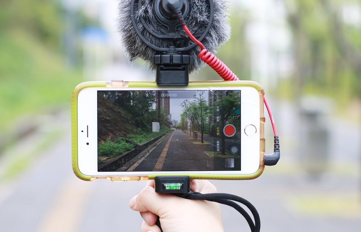7 Melhores Acessórios Para Filmar Com o iPhone