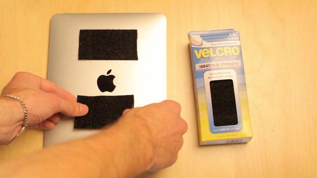 Velcro como suporte para iPad